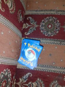 140 Mixed Pokemon Cards