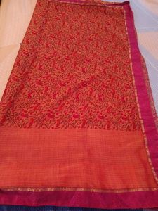 Peach- RED Printed Saree With Blouse
