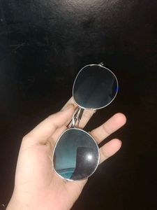 Sunglass