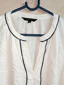 Women&#39;s Summer Fashion Top Sleeveless White