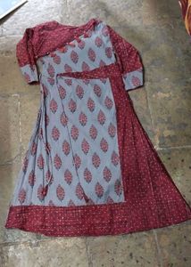 Stylish Floral Print Kurti