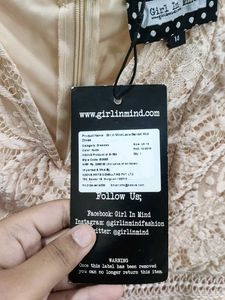 Offshoulder Lace Dress