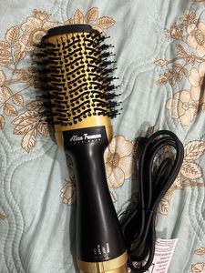 Alan Truman Blow Brush