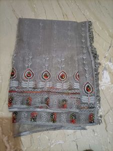New Saree With Blouse &amp; Peticoat.