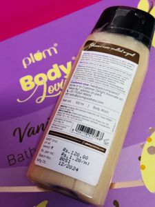 Plum Vanilla Vibes body wash