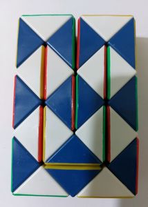 Twisty Snake Brain Puzzle Cube With Multicolor in