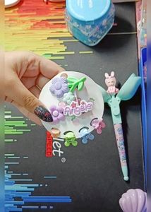 Cute Hair Clips With Small Clutches(For Kids)