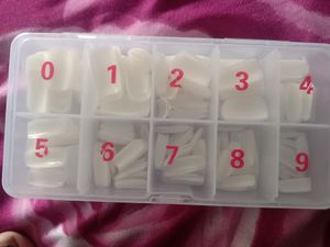 Fake Nails Very Good Condition