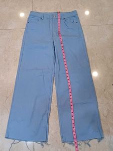 H&amp;M  Sky blue jeans