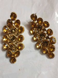 Elegant Gold-Tone Jewelry Set