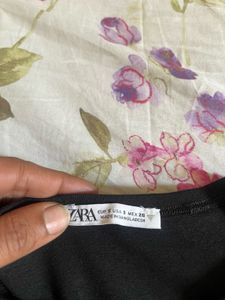 ZARA FIT T SHIRT