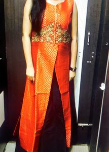 Silk Party Wear Sleeveless Front Open Kurta 🧡