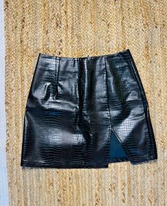 Beautiful Leather Mini Skirt ♥️