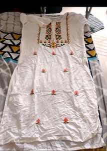 Beautiful White Kurti