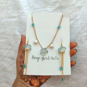 Floral Resin Jewelry Set