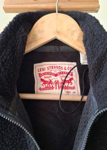 Levi&#39;s Fleece Jacket