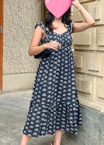Amaraa Black Maxi Dress