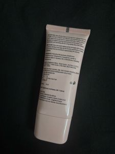 Hilary Rhoda Blur Primer