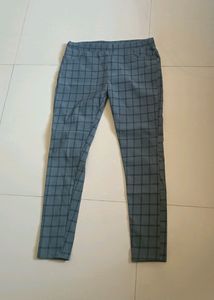 Stretchable Jeggings