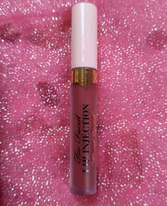 Too Faced Lip Injection Liquid lipstick