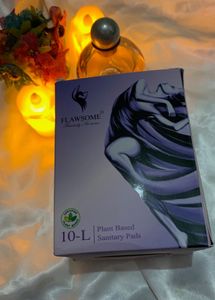 Flawsome Sanitary Pads