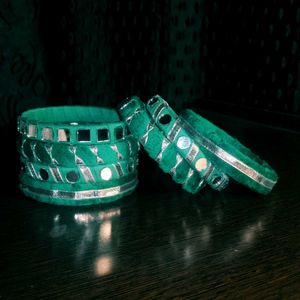 Velvet Green Bangles 💚