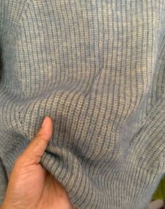 Stylish Blue Knit Sweater