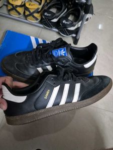Adidas Samba Sneakers