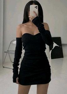 Chic Black Bodycon Mini Dress