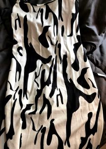 Abstract Print Bodycon Maxi Dress