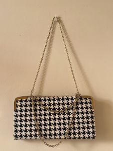 Sling Bag