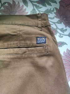 Chinos