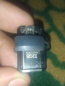 Sandesk Pendrive 32GB