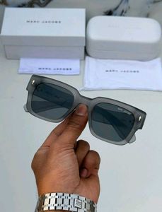 MARC JACOBS**UNISEX MODEL* PREMIUM SUNGLASSES