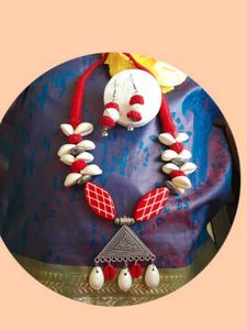 Boho Chic Red &amp; White Necklace Set
