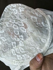 Elegant White 🖤38 Lace Bra
