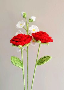 Roses with Forget me Not Flower