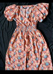 Mast And Harbour Dress V Neck Puff Sleeve