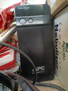 APC Back-UPS 600