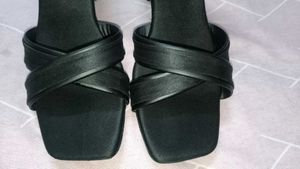 Black Strappy Flats