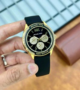 MICHAEL KORS WATCH PREMIUM QUALITY FOR HER