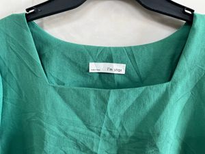 Puff Sleeve Solid Grren Top Women’s