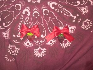 Coquette Strawberry Bow Earrings For Women 🍓🎀