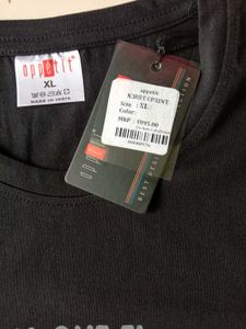 Best Nightsuit T-shirt With Track In Black.