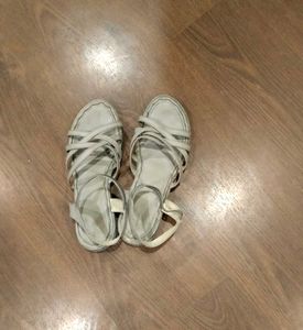Flat Sandal