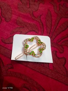 Beautiful Green Colour Korean Clip