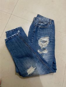 y2k destressed Denim Jeans