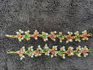 Jewellery Set Of Necklace , Ear Supporting chains