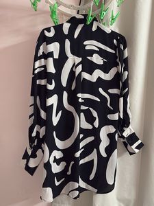 Black &amp; White Abstract Print Shirt-Stylish Top