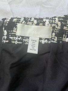 H&amp;M Boucle Skirt
